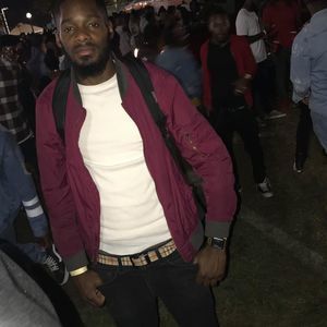 Meet your Posher, Derrick